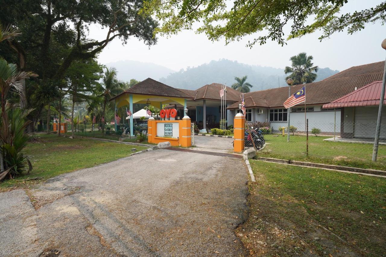 OYO 44020 Kejora Garden Resort Kampong Pasir Bogak Eksteriør bilde