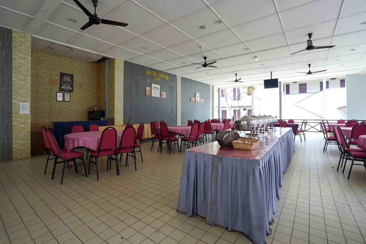 OYO 44020 Kejora Garden Resort Kampong Pasir Bogak Eksteriør bilde