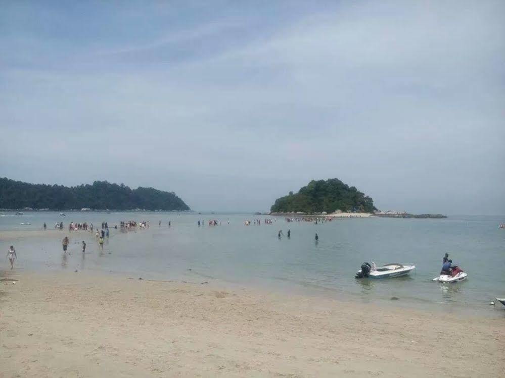 OYO 44020 Kejora Garden Resort Kampong Pasir Bogak Eksteriør bilde